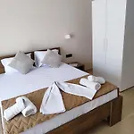 Apartamento Yanna Studios&apartments