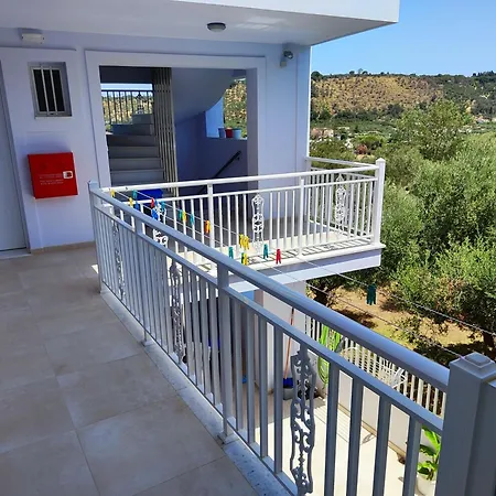 Yanna & * 蒂锡利维