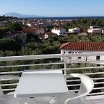 Yanna & Tsilivi (Zakynthos)