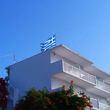 Διαμέρισμα Yanna &