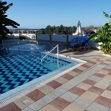 Yanna Studios&apartments